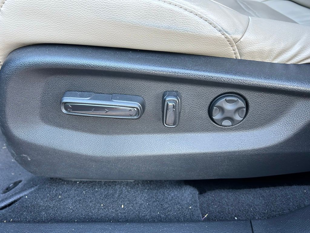 Thumbnail: 2018 Honda CR-V - 16