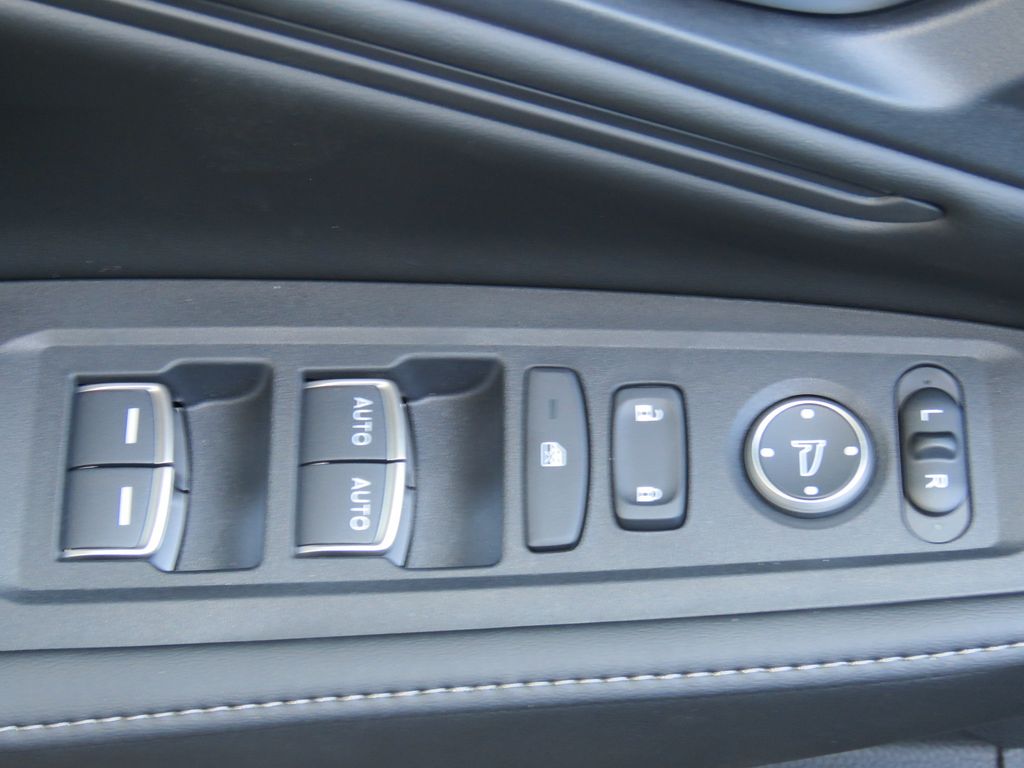 Thumbnail: 2025 Honda Accord - 16
