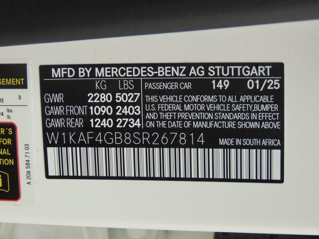 2025 Mercedes-Benz C-Class C 300 32