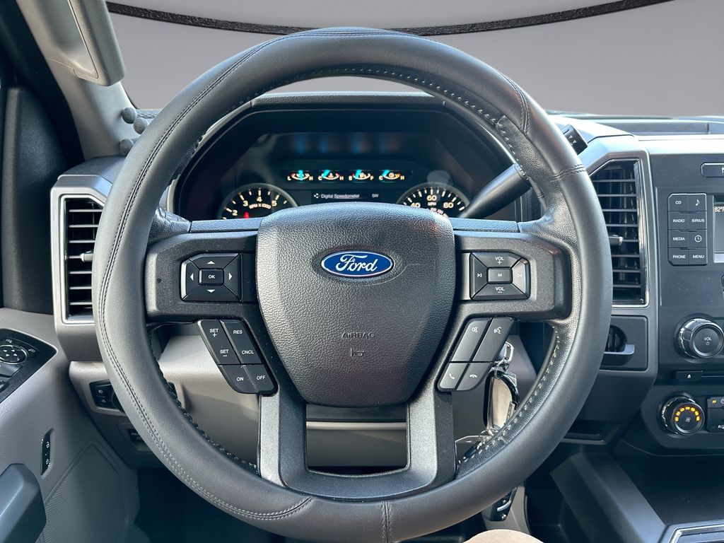 Thumbnail: 2017 Ford F-150 - 15