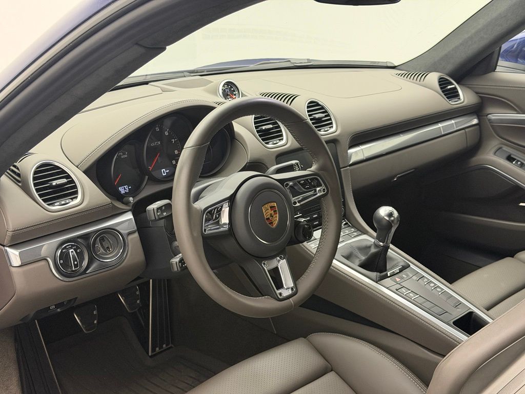 Thumbnail: 2024 Porsche 718 Cayman - 8