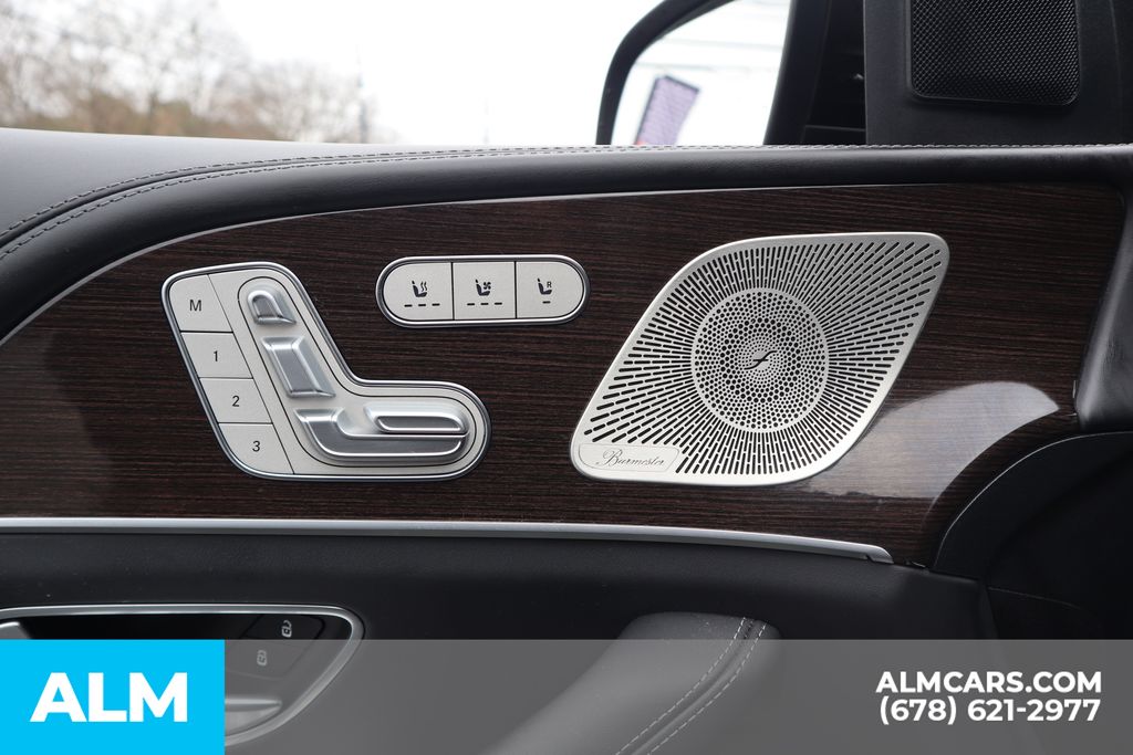Used 2024 Black Mercedes-Benz GLS 580 image 15