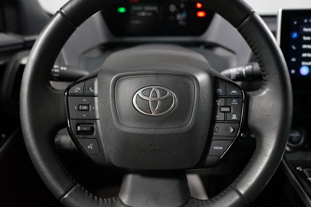 Thumbnail: 2024 Toyota bZ4X - 12