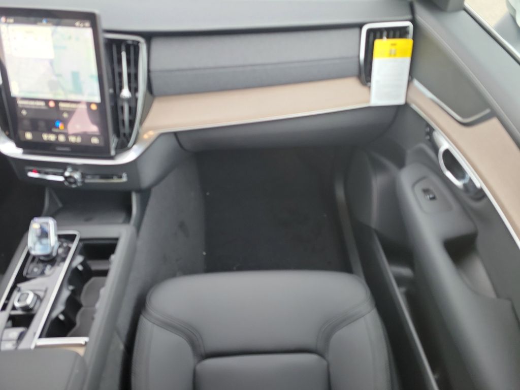 new 2026 Volvo XC90 car, priced at $68,330