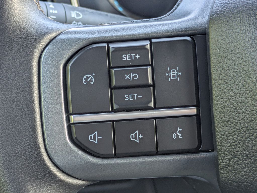 Used 2023 White Ford XLT image 23