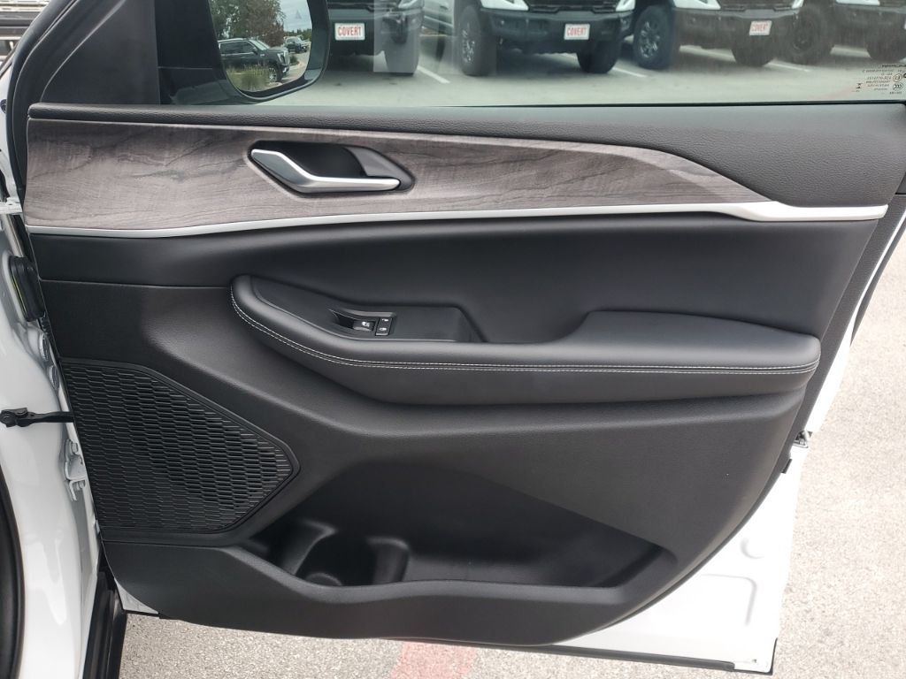 Used Car 2024 Jeep Grand Cherokee  Limited For Sale Under $35,000 In Austin, Texas