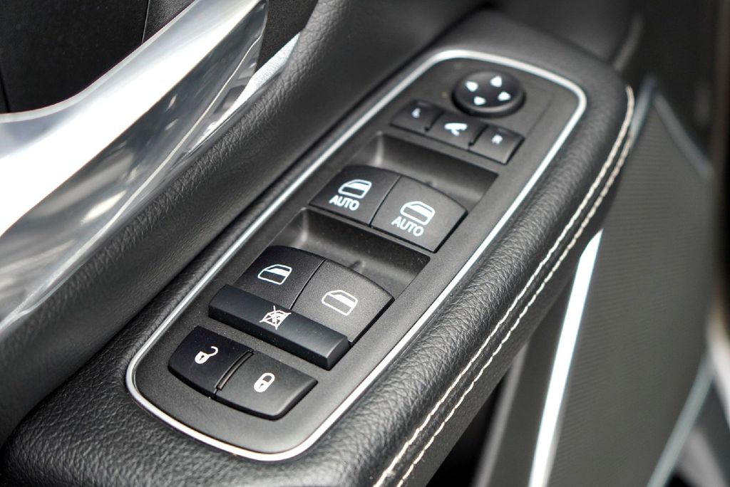 Used Car 2022 Ram 1500  Laramie For Sale Under $40,000 In Taylor, Texas