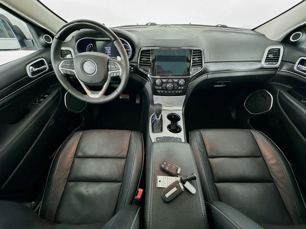 JeepGrand Cherokee10