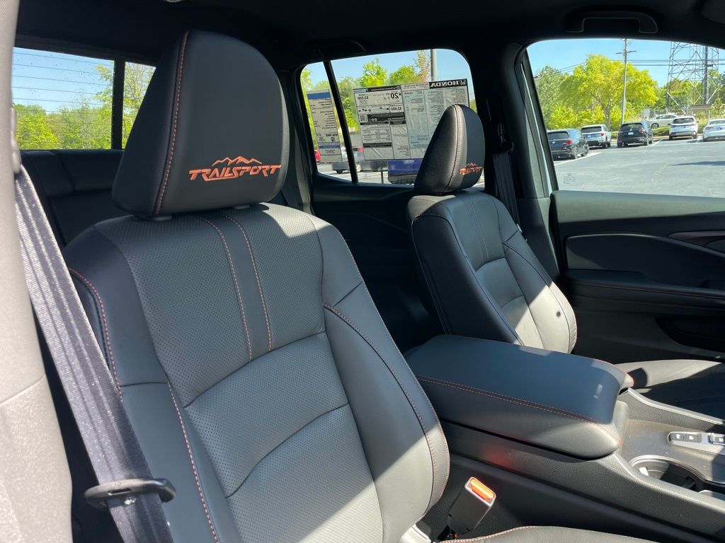 2025 Honda Ridgeline TrailSport 32