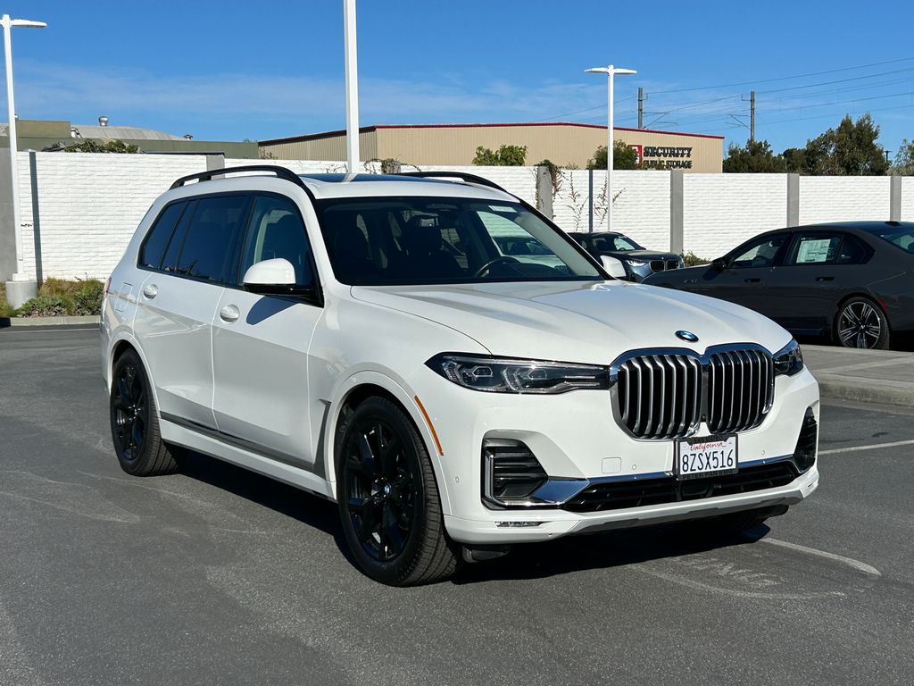 2022 BMW X7 xDrive40i 7