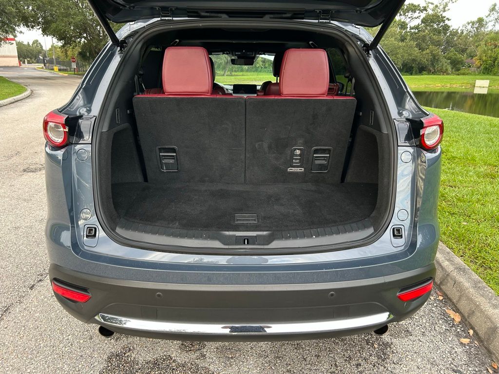Thumbnail: 2023 Mazda CX-9 - 10