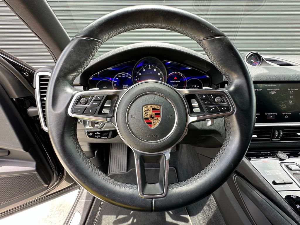 Thumbnail: 2019 Porsche Cayenne - 17