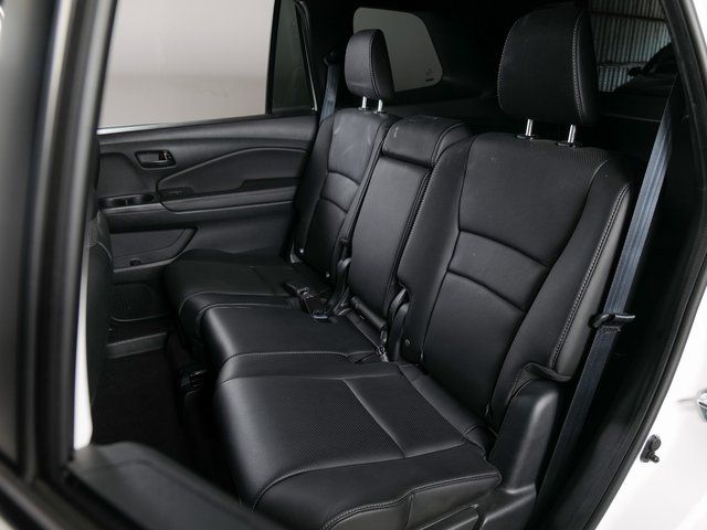 Used 2023 White Honda EX-L image 5
