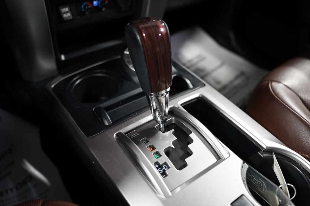 2019 Toyota 4Runner Limited 24