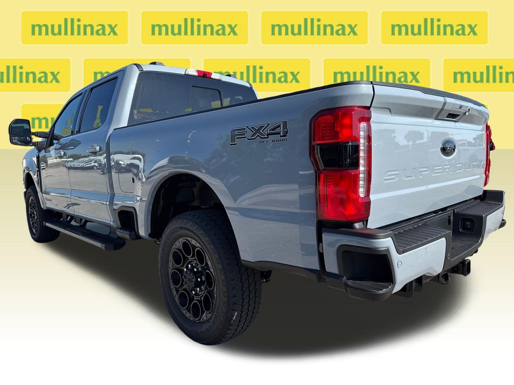 New 2026 Gray Ford Lariat image 4