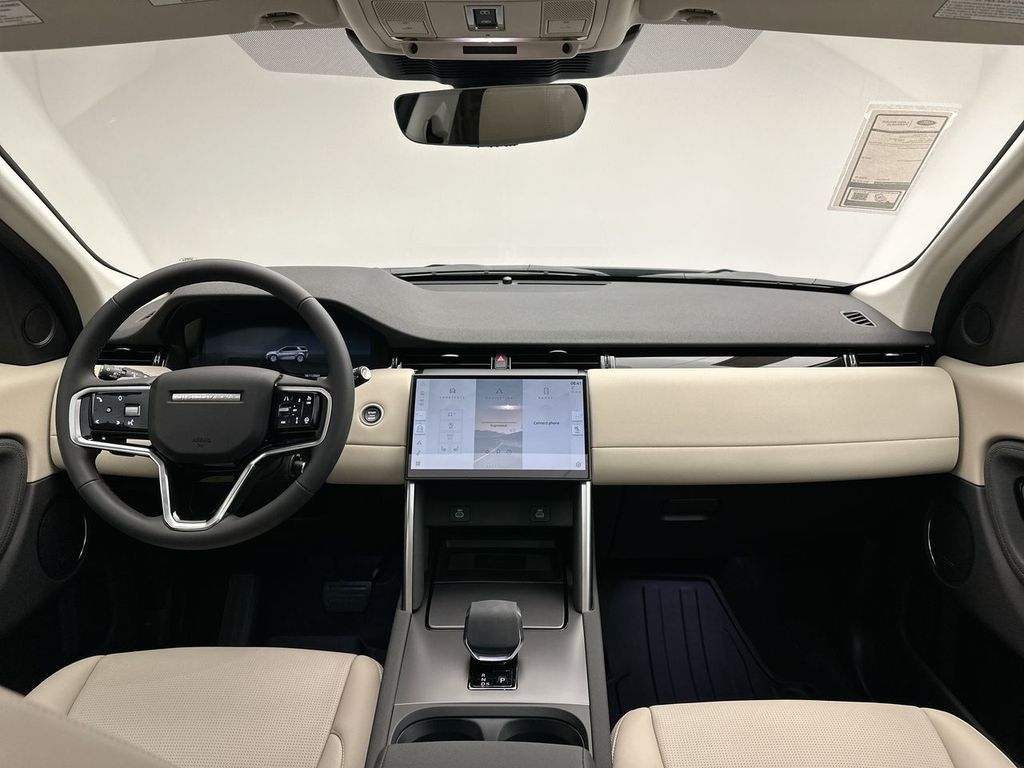 Thumbnail: 2025 Land Rover Discovery Sport - 6