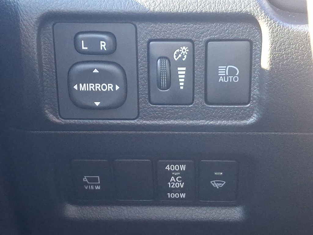 Thumbnail: 2024 Toyota 4Runner - 24