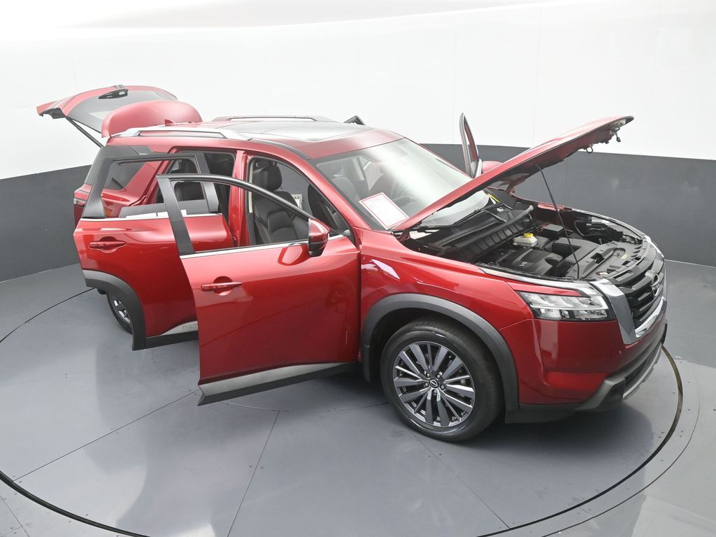 Used 2024 Scarlet Ember Nissan SL image 84