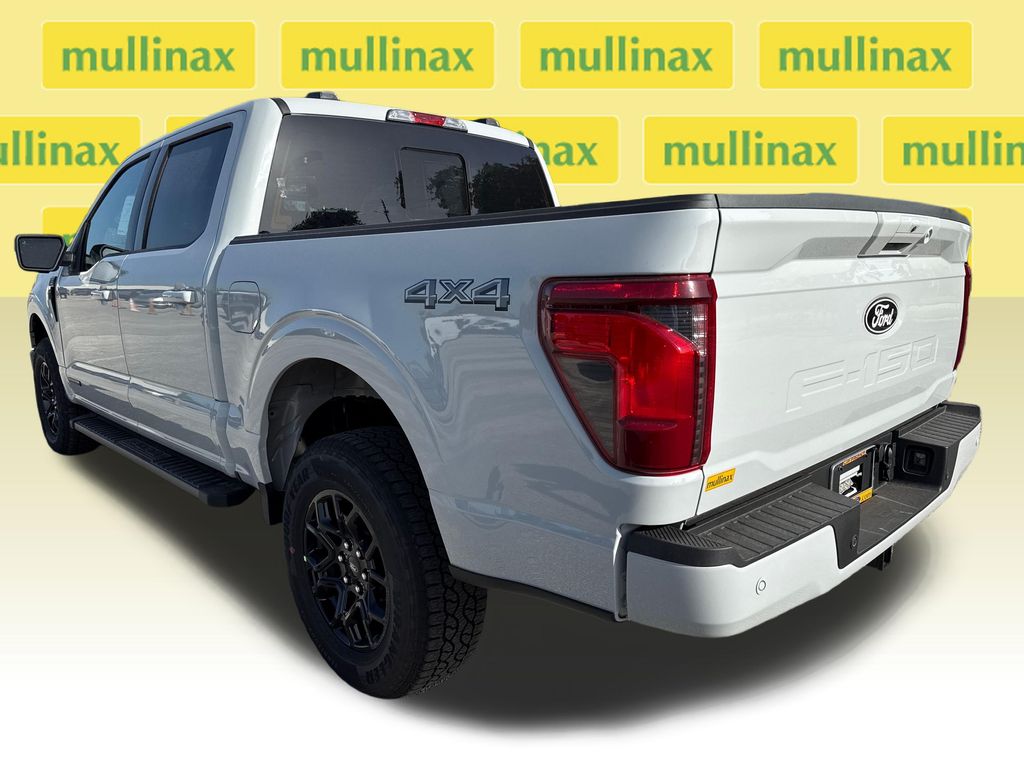 New 2026 White Ford XLT image 4