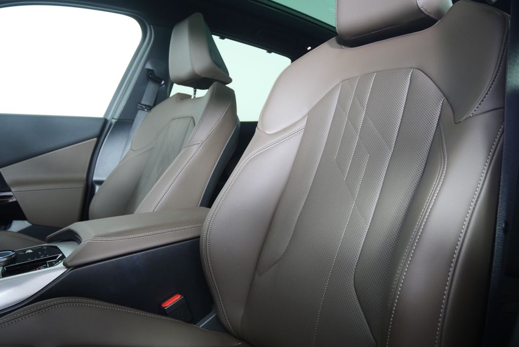 Thumbnail: 2026 BMW X3 - 10