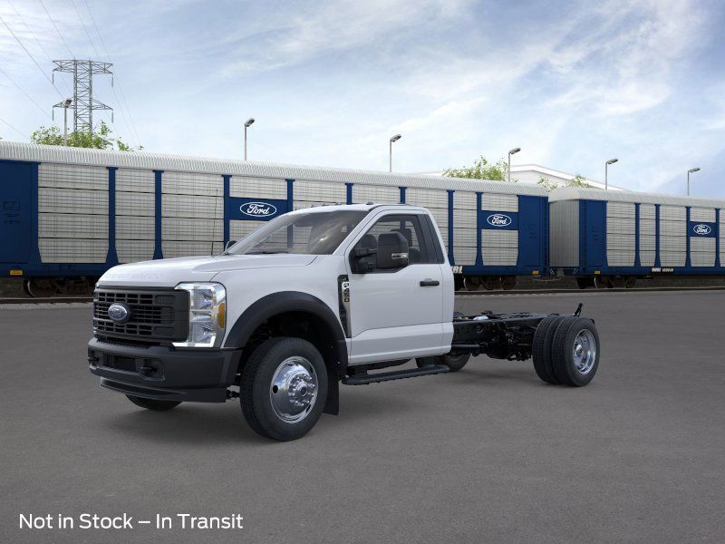 2026 Ford F-450 Super Duty Chassis Cab XL's photo