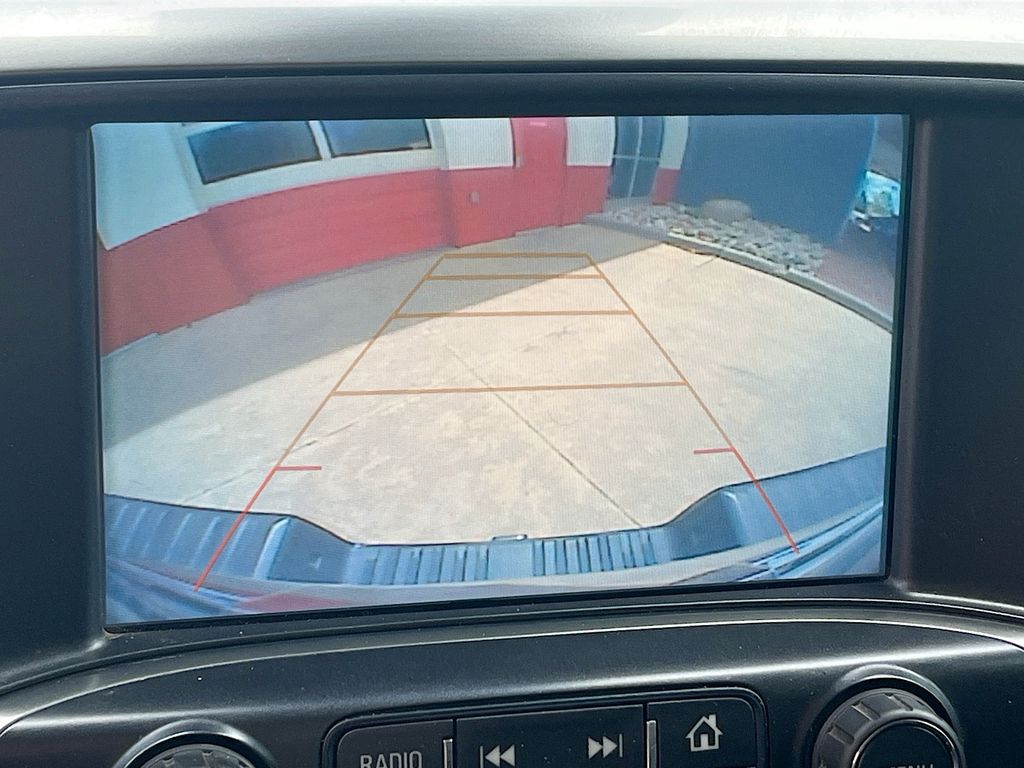 Used 2018 Blue Chevrolet LTZ image 13