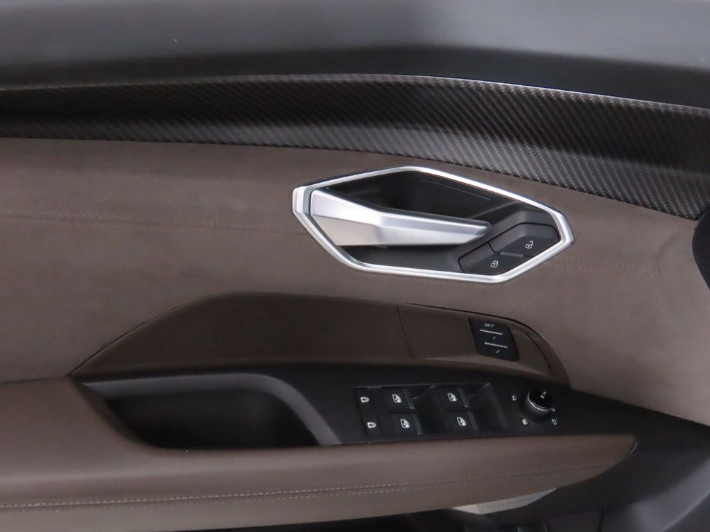 2022 Audi e-tron GT Prestige 23