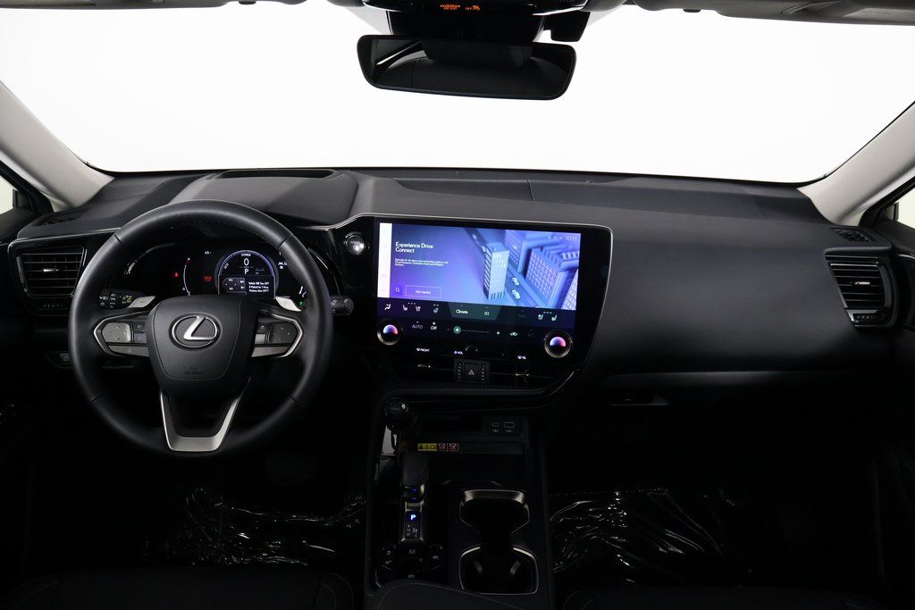 2025 Lexus NX Hybrid 350h Premium 8