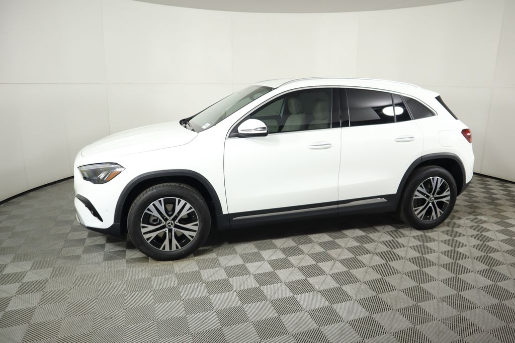 2025 Mercedes-Benz GLA 250 8