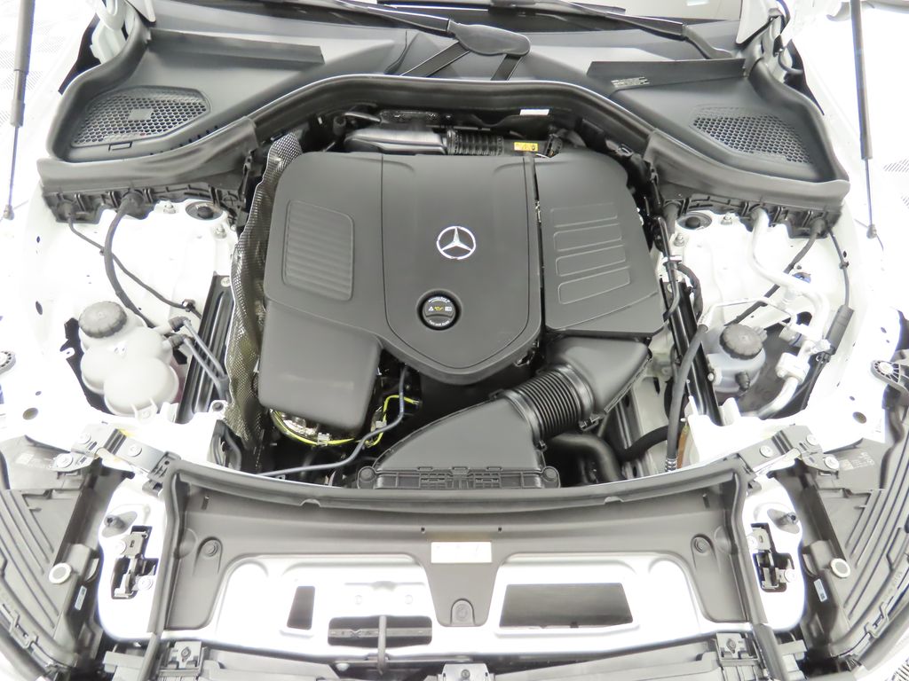 Thumbnail: 2026 Mercedes-Benz GLC - 30