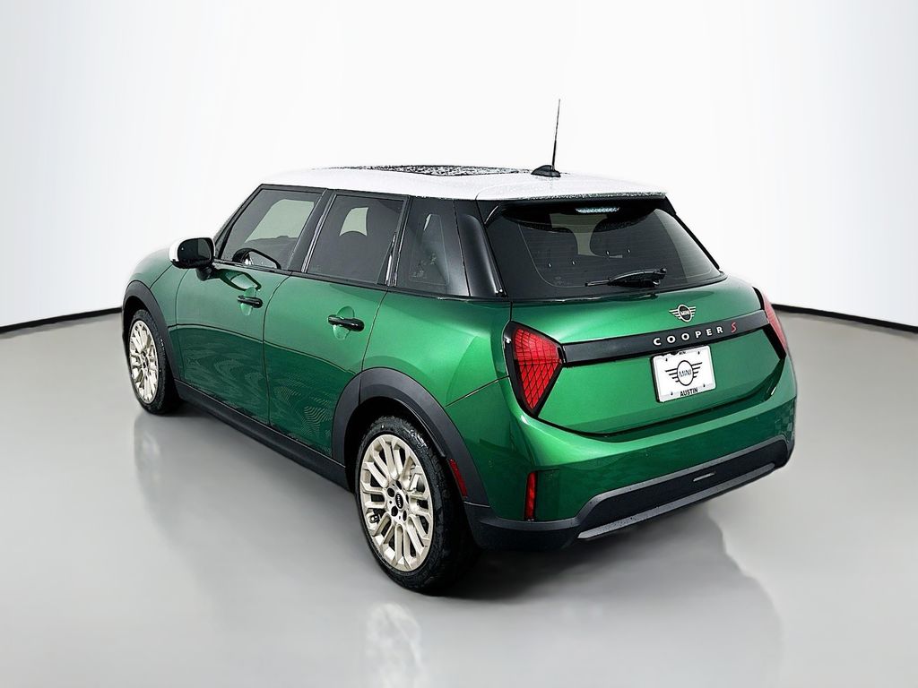 2025 MINI Cooper S 7