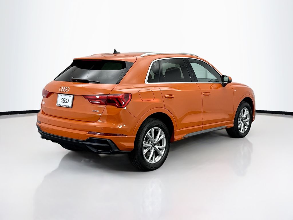 Thumbnail: 2025 Audi Q3 - 5