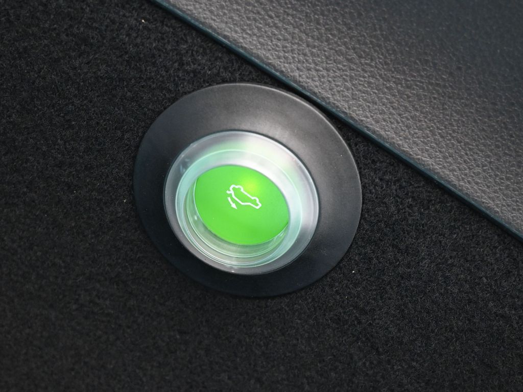 Used 2022 Onyx Black/Mojave Silver Mercedes-Benz S 580 image 48