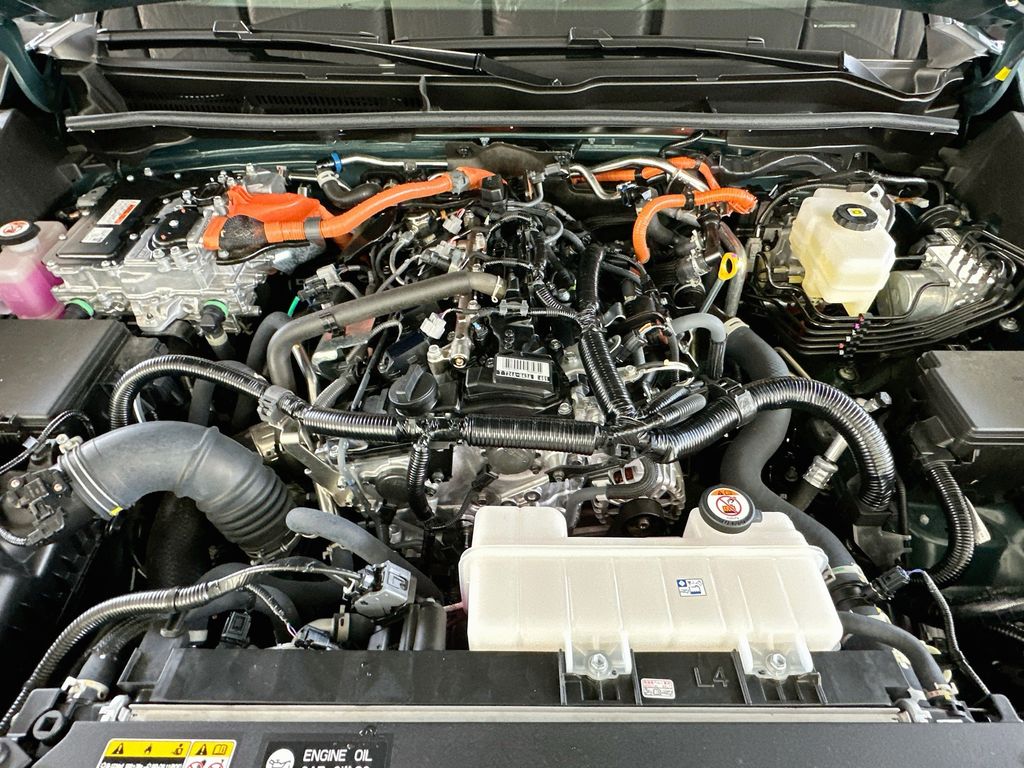 Toyota4Runner i-FORCE MAX Hybrid31