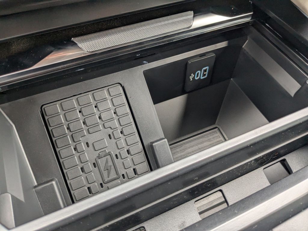 2025 Ford F-250 Platinum