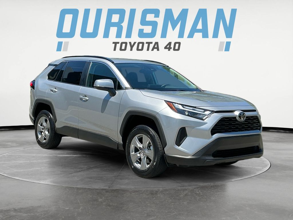 Silver Sky Metallic 2025 Toyota RAV4 XLE FWD SUV / Crossover Front-Wheel Drive 8-Speed Automatic