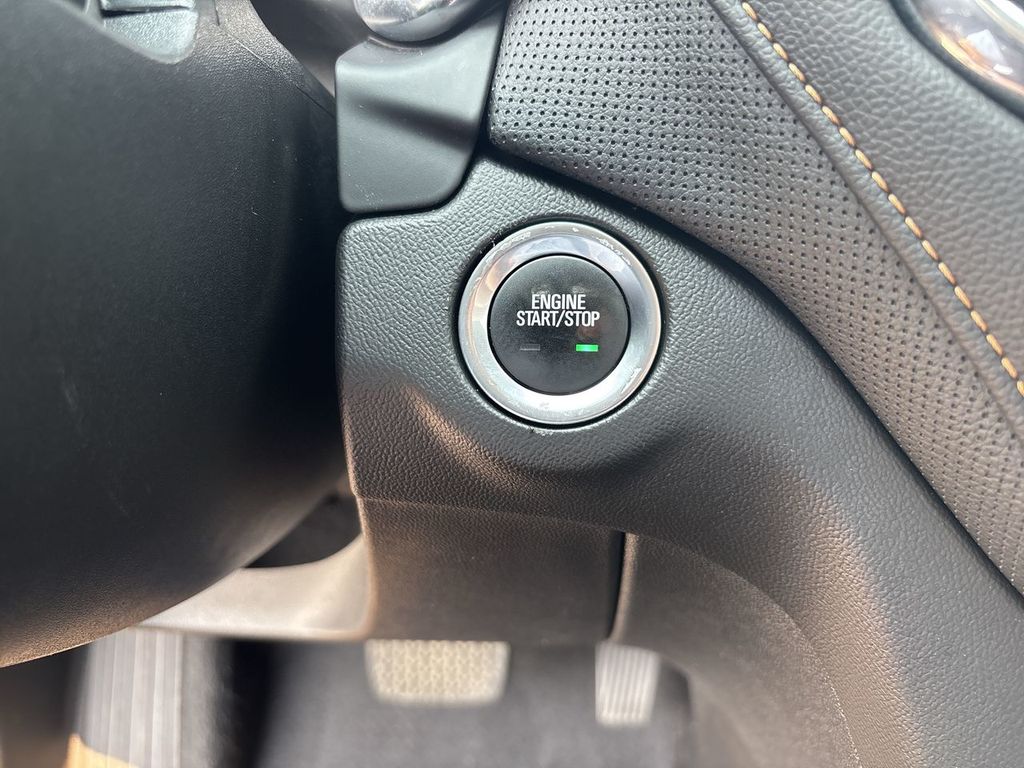 Used 2021 Chevrolet Equinox SUV