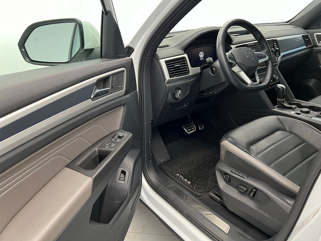 2023 Volkswagen Atlas SEL 20