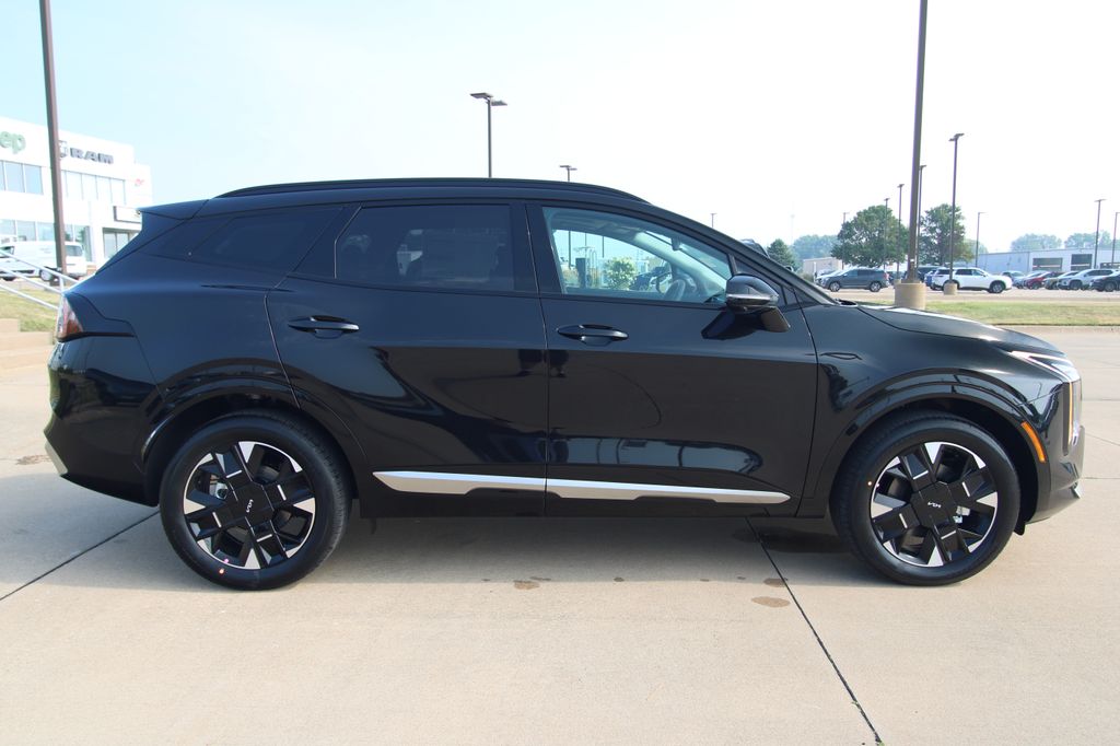 New 2027 Kia Sportage Hybrid SUV