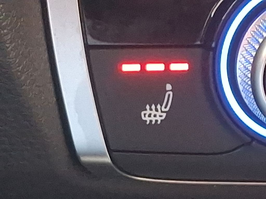 Thumbnail: 2022 Audi Q3 - 24