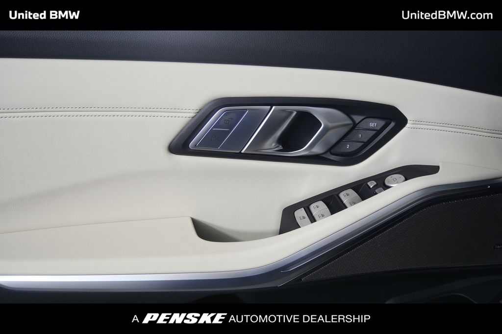 Thumbnail: 2026 BMW M3 - 10