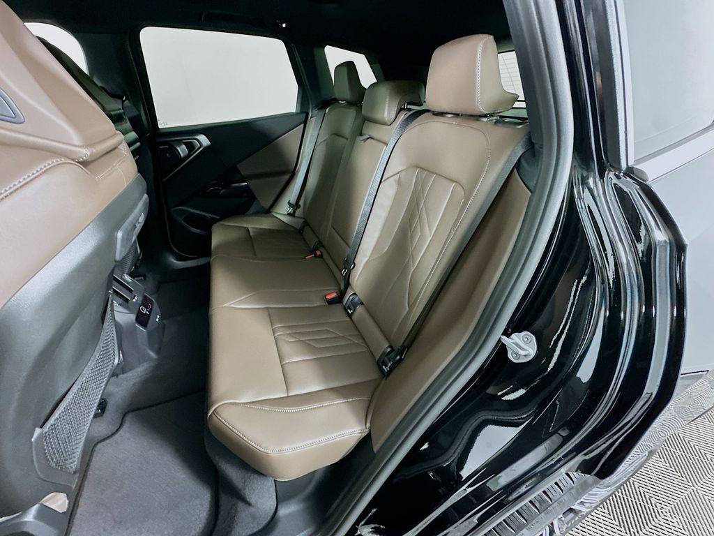 Thumbnail: 2026 BMW X3 - 17