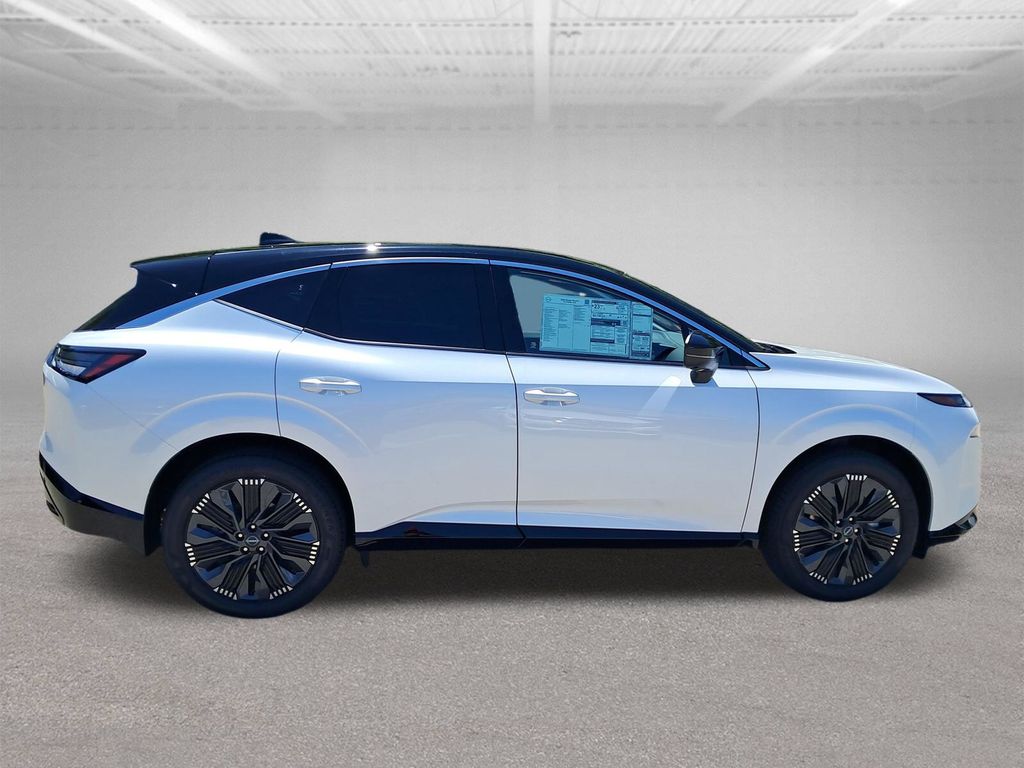 New 2026 White Nissan Platinum image 7