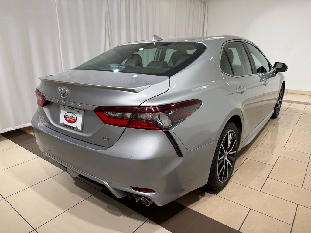 Thumbnail: 2024 Toyota Camry - 5