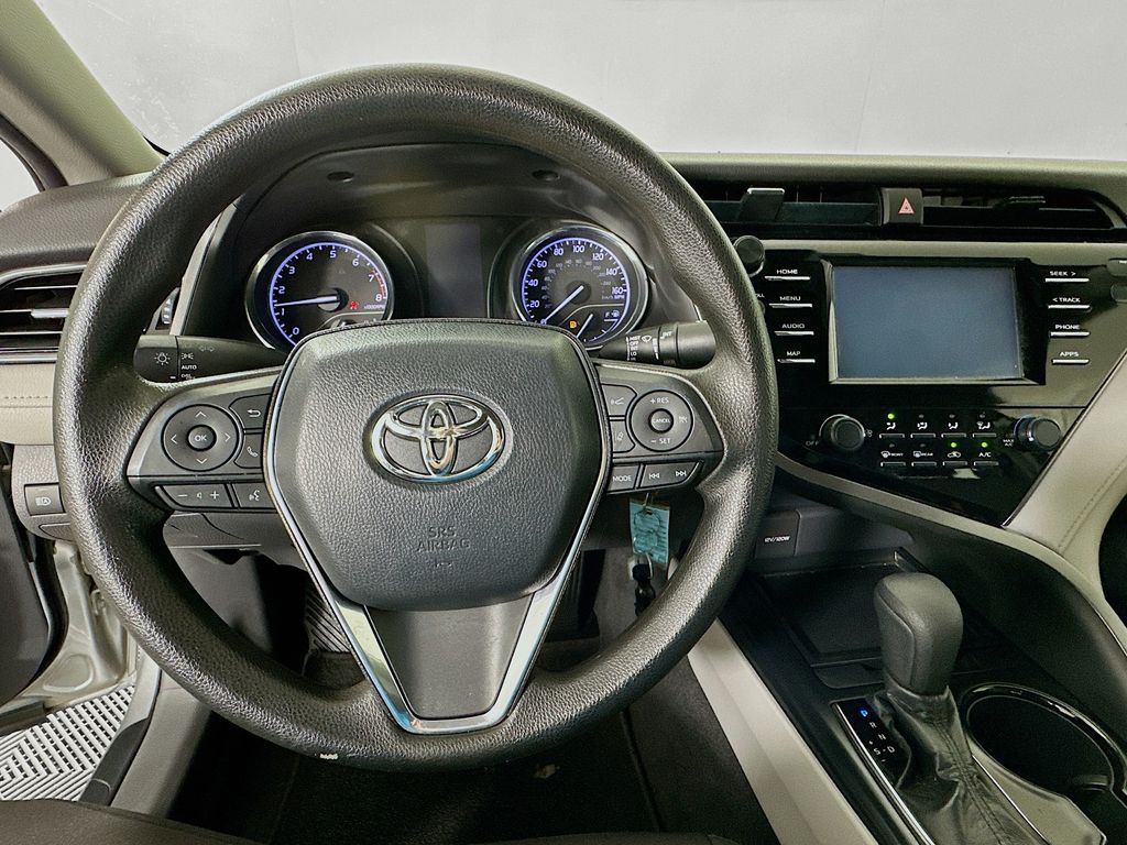 Thumbnail: 2019 Toyota Camry - 11