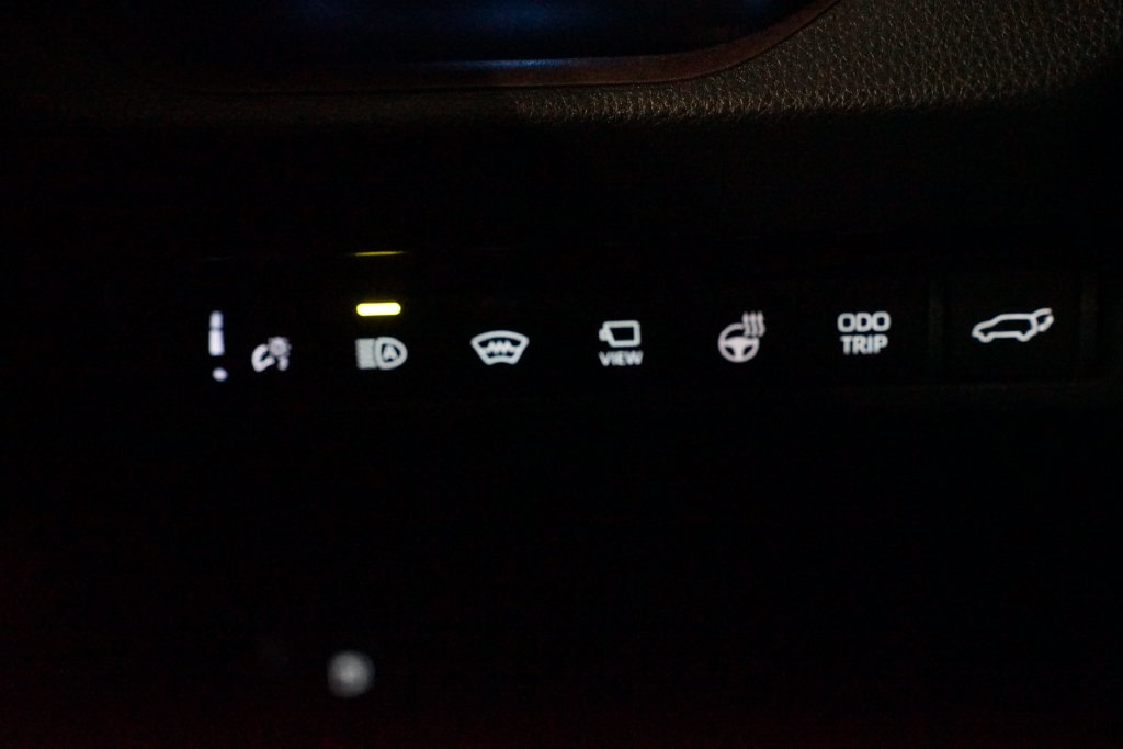 Thumbnail: 2024 Toyota RAV4 - 25