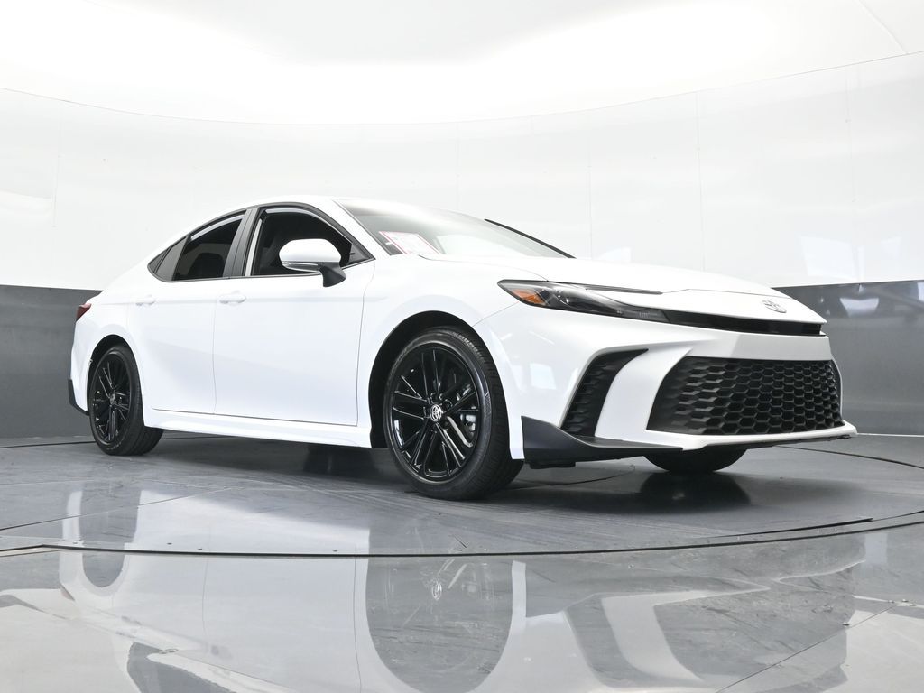 Used 2026 Wind Chill Pearl Toyota SE image 63