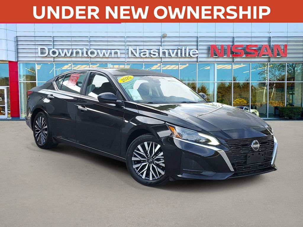 2025 Nissan Altima