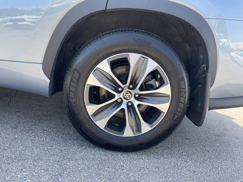 Used 2022 Toyota Highlander SUV