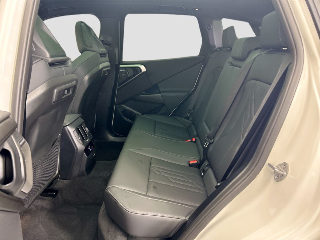 Thumbnail: 2025 BMW X3 - 19